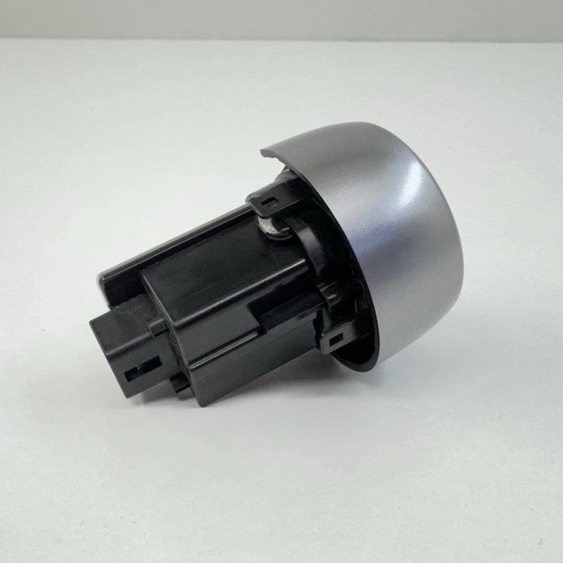 83031-CC000 / 83031 CC000 / 83031CC000 22-25 Toyota GR86 Engine Ignition Push Start Stop Switch Button 83031CC000 OEM