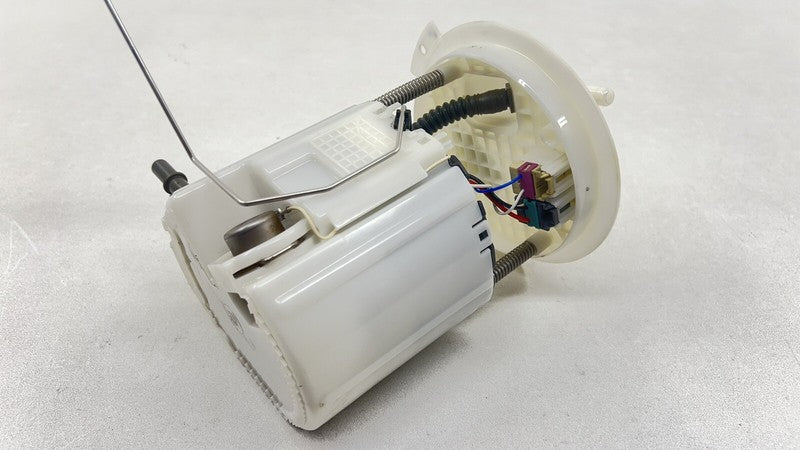 13501553 10-15 CHEVROLET CAMARO SS GAS TANK FUEL PUMP SENDING UNIT DELIVERY 13501553 OEM