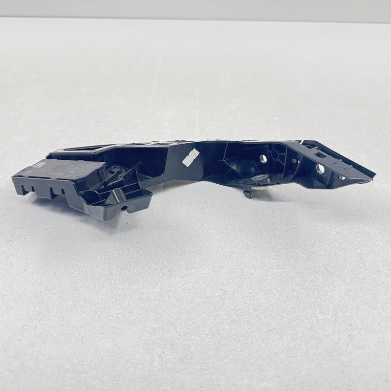 5H0-807-049-D / 5H0 807 049 D / 5H0807049D 22-24 VOLKSWAGEN GOLF R LEFT FRONT BUMPER BRACKET MOUNT WITH KEYLESS ANTENNA 