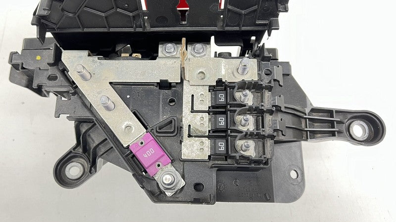 A 205 540 17 50 1750 / A2055401750 / 2055401750 15-21 MERCEDES-BENZ C63S W205 ENGINE BAY FUSE RELAY JUNCTION BOX OEM