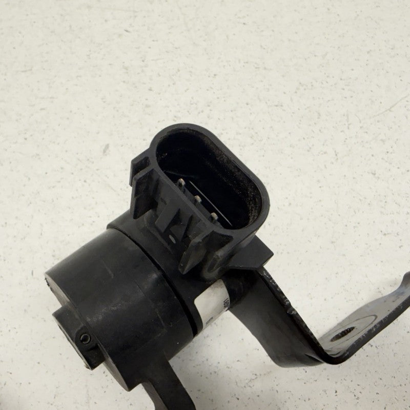 16-24 Chevrolet Camaro Right Front Suspension Ride Height Level Sensor