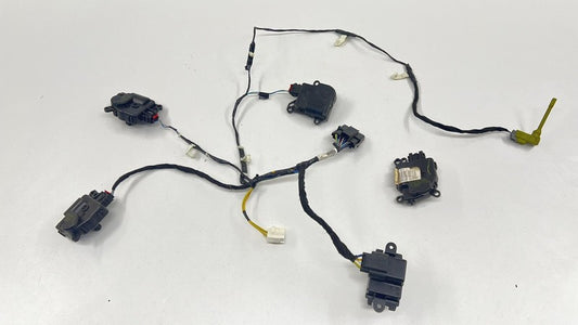 VPAR3H-19740-AA / VPAR3H 19740 AA / VPAR3H19740AA 11-14 FORD MUSTANG GT HVAC BOX HEATER AC FLAP MOTOR AIR MIX ACTUATOR S