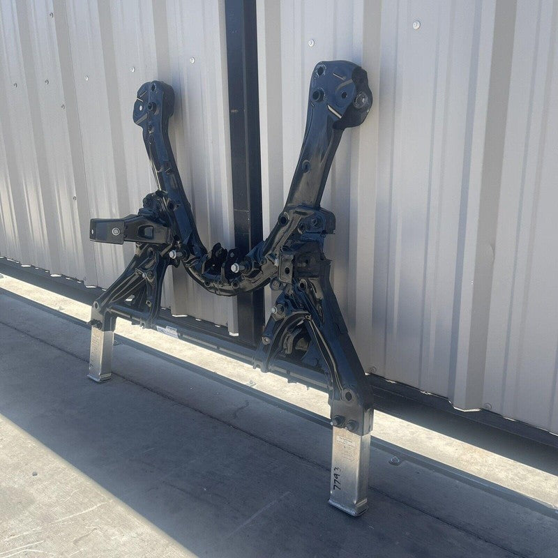 1109193-00-B / 1109193 00 B / 110919300B 17-22 TESLA MODEL 3 AWD FRONT SUSPENSION CRADLE ENGINE SUBFRAME CROSSMEMBER OEM