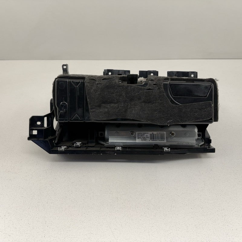 12-18 Mercedes W218 CLS550 Dashboard Glove Box Storage W/ Knee Airbag 