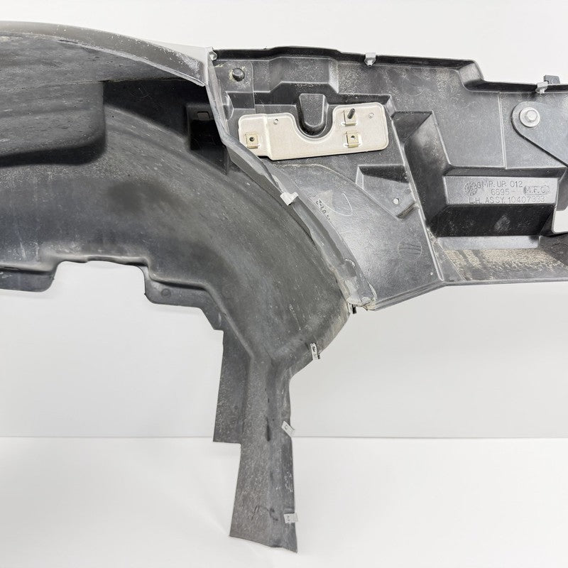 10407333 97-04 Corvette C5 Driver Left Front Inner Fender Wheel Arch Housing Trim OEM