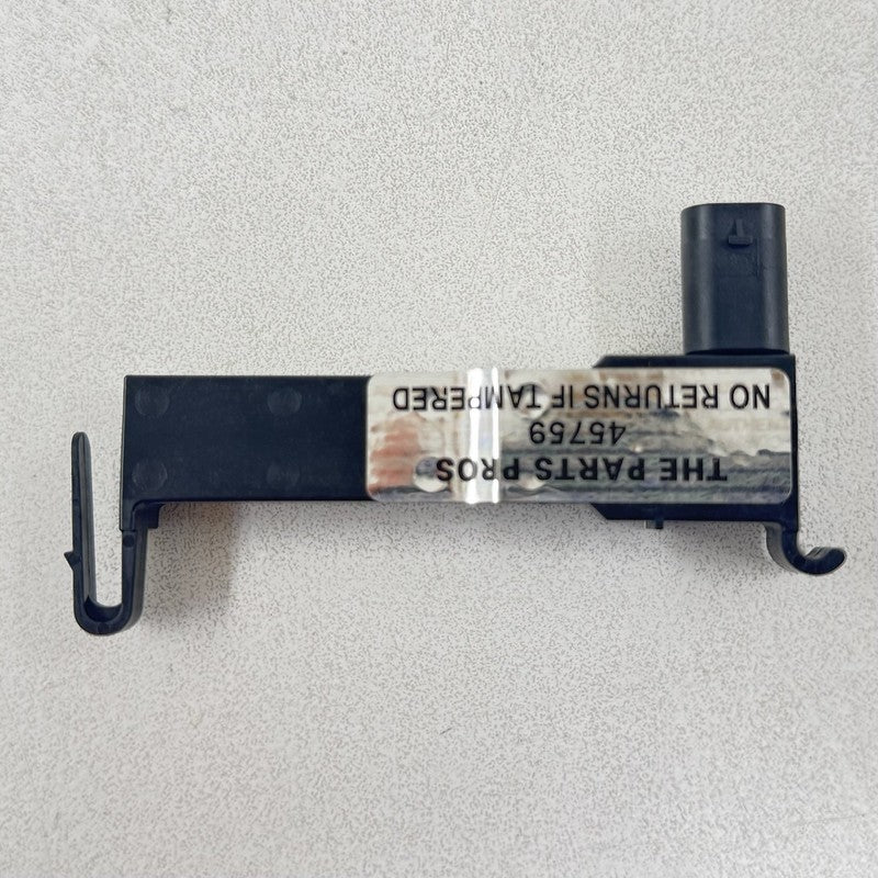 13545326 / 1354 5326 22-24 CADILLAC CT5 V BLACKWING KEYLESS ENTRY ACCESS ANTENNA MODULE 13545326 OEM