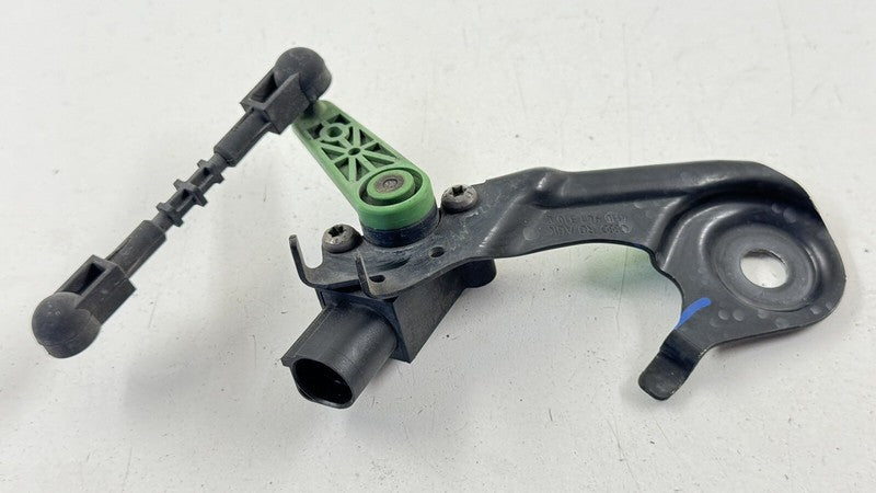 4H0 941 310 C / 4H0941310C 11-18 AUDI A8 S8 PASSENGER RIGHT REAR HEADLIGHT HEIGHT LEVEL SENSOR OEM