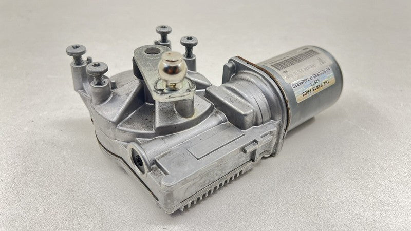 970.624.105.05 / 970 624 105 05 / 97062410505 10-16 PORSCHE PANAMERA FRONT WINDSHIELD WIPER MOTOR 970 624 105 05 OEM
