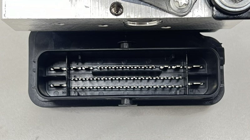 27536FN00A 24-25 SUBARU CROSSTREK 2.5L ABS ANTI LOCK BRAKE PUMP MODULE 27536FN00A OEM