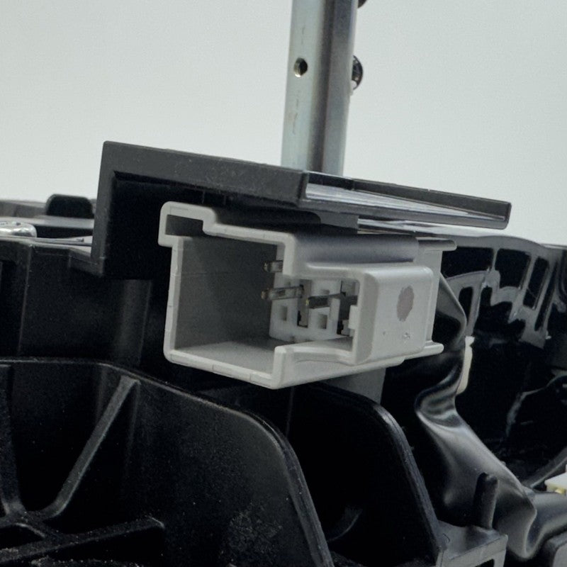 PR3P 7K004 BB / PR3P7K004BB 24-26 Ford Mustang Automatic Transmission Floor Gear Shifter Lever W/ Cable OEM