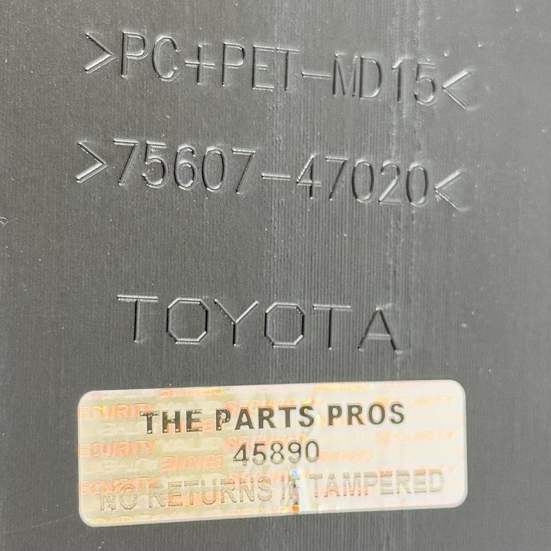 75607-47020 / 75607 47020 / 7560747020 23-25 TOYOTA PRIUS REARWARD ROOF MOULDING MOLDING PANEL TRIM 75607-47020 OEM