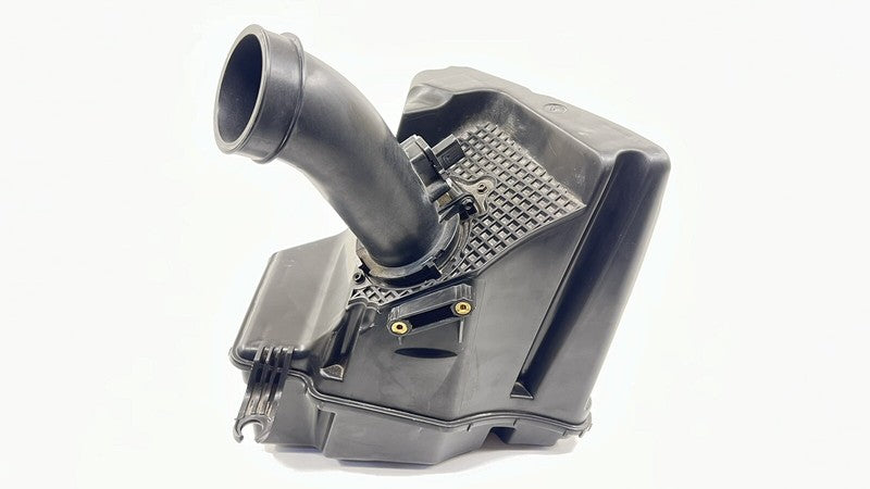 4G43-9600-BD / 4G43 9600 BD / 4G439600BD 07-17 ASTON MARTIN V8 VANTAGE RIGHT AIR CLEANER BOX AIR FILTER INTAKE BOX OEM