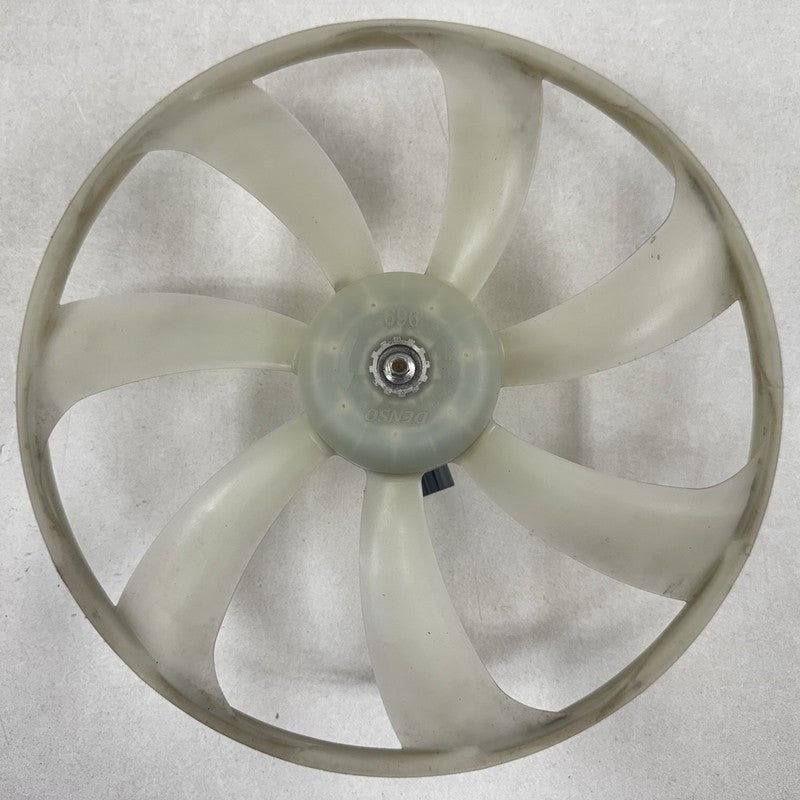 16363-0H010 / 16363 0H010 / 163630H010 12-17 TOYOTA CAMRY RADIATOR FAN COOLING MOTOR WITH FAN BLADE PAIR OEM