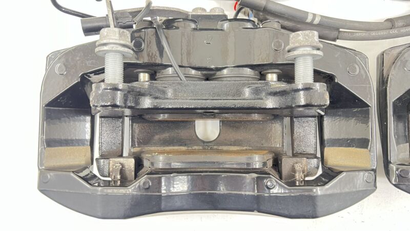 7.228.0434 / 7 228 0434 / 72280434 13-18 BENTLEY FLYING SPUR FRONT & REAR CALIPER BRAKE SET BLACK OEM