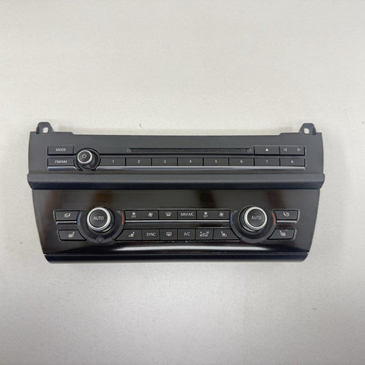 9 324 325 / 9324325 BMW M5 528 535 550 F10 Dual AC Climate Control Panel Radio Media Buttons OEM