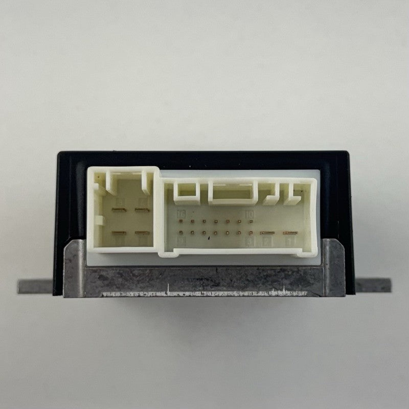 7 411 595 / 7411595 BMW M2 M3 M4 M5 F13 F80 F82 F87 Helbako Fuel Pump Relay Module EKPM3 7411595 OEM