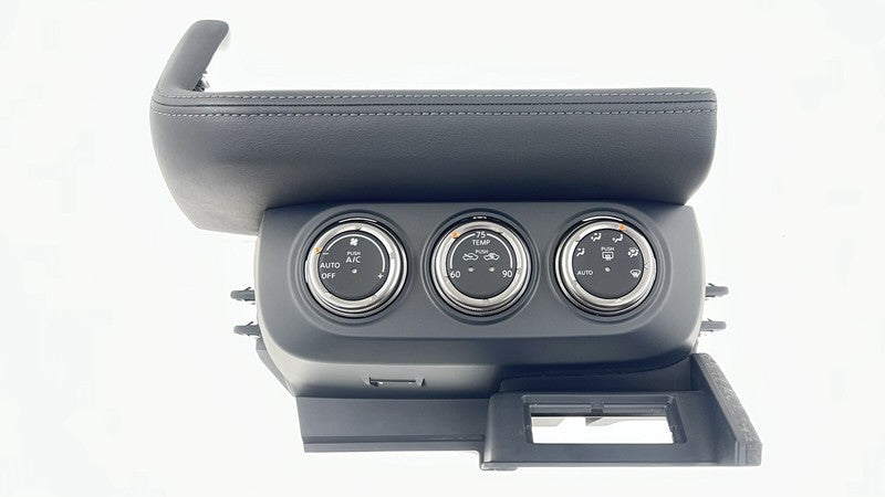 68270-6GR0A / 68270 6GR0A / 682706GR0A 22-25 NISSAN Z AC AIR TEMPERATURE CLIMATE CONTROL SWITCH WITH SURROUND BEZEL OEM