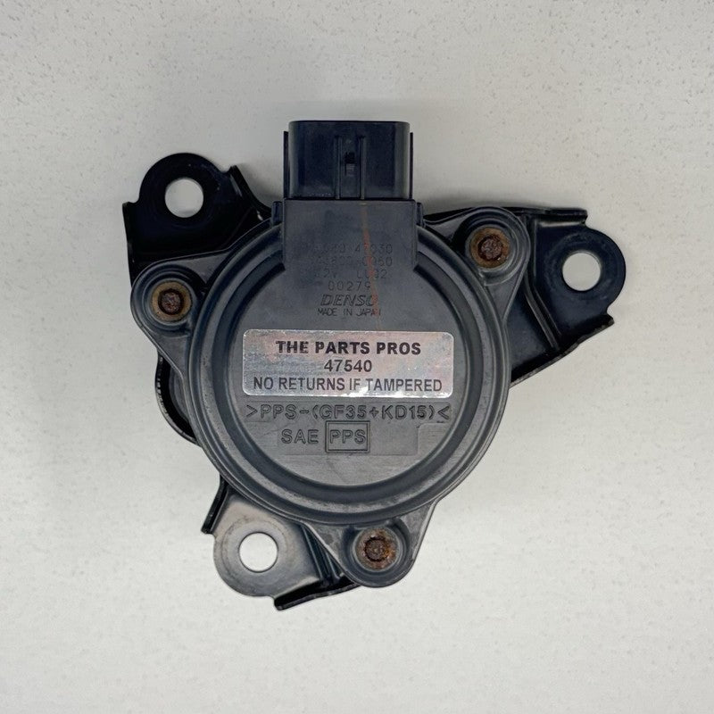 35580-47030 / 35580 47030 / 3558047030 12-17 Toyota Prius V Transmission Shifter Shift Actuator 35580-47030 OEM