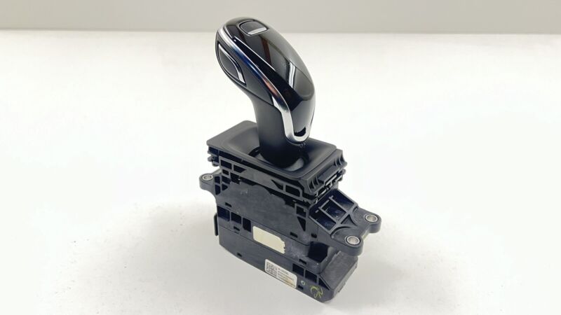 85130295 / 8513 0295 22-24 CADILLAC CT4 V BLACKWING AUTOMATIC GEAR BOX SELECT SHIFTER SHIFT LEVER OEM