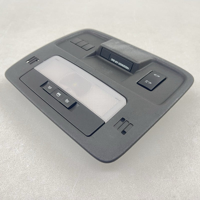 92235700 10-15 CHEVROLET CAMARO SS OVERHEAD CONSOLE DOME LIGHT LAMP CONTROL PANEL OEM