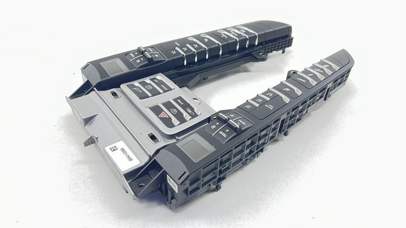 970.613.435.04 / 970 613 435 04 / 97061343504 14-16 PORSCHE PANAMERA CLIMATE CONTROL SEAT CONTROL VEHICLE CONTROL PANEL 