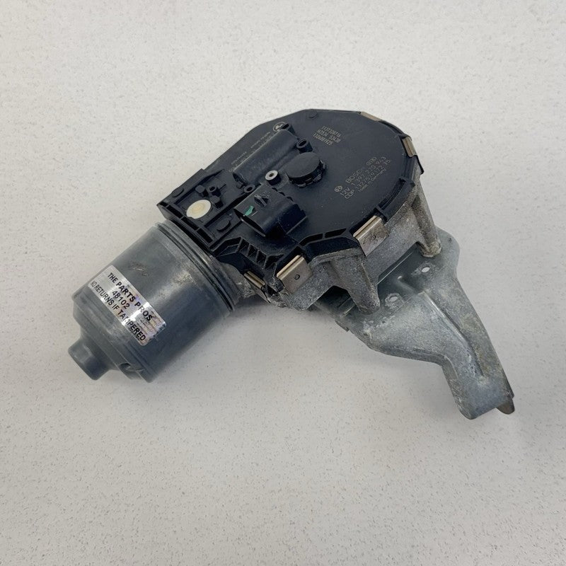 7 308 771 / 7308771 11-16 BMW M5 528 535 550 F10 Front Windshield Wiper Motor 7308771 OEM