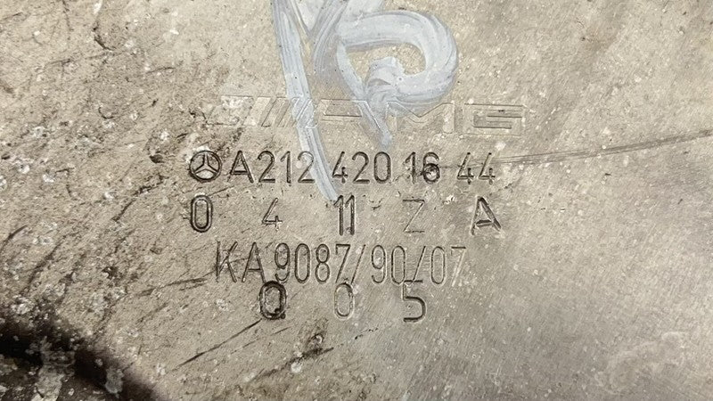 A 212 540 02 17 0217 / A2125400217 / 2125400217 12-18 MERCEDES BENZ CLS550 W218 RIGHT FRONT SPINDLE KNUCKLE HUB BEARING 