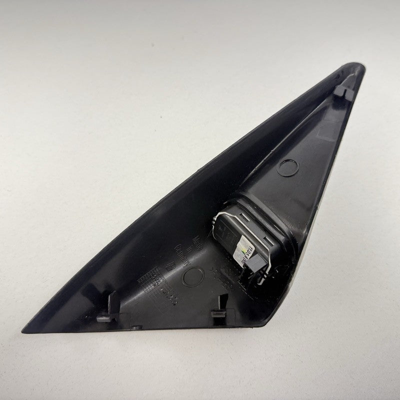 997 613 241 00 / 99761324100 05-12 Porsche 911 997 Boxster Cayman 987 Door Mirror Switch W/ Surround Trim OEM