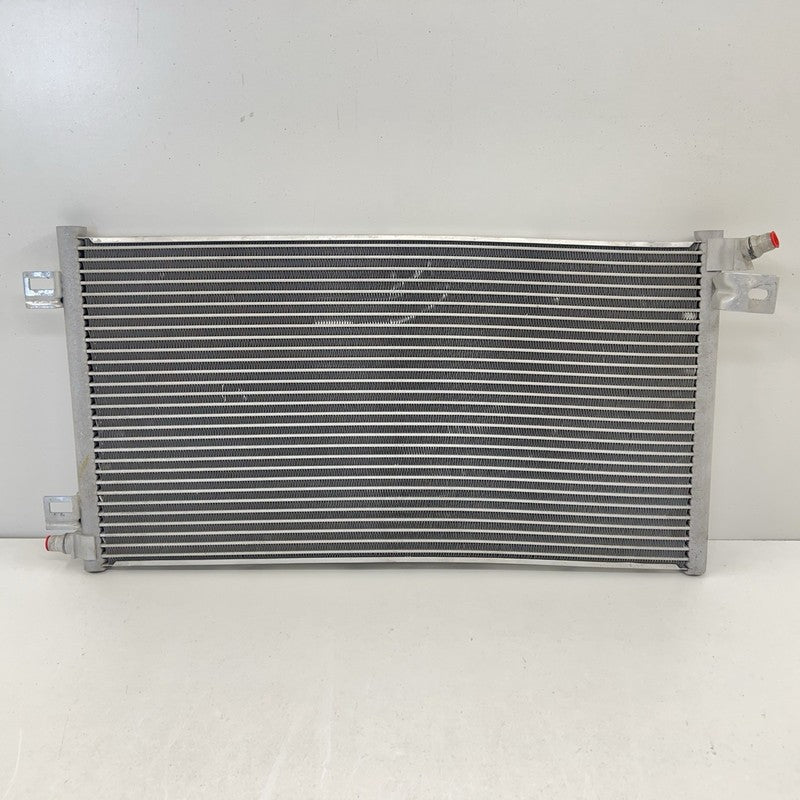 84743114 22-25 CADILLAC CT5 V BLACKWING FRONT ENGINE RADIATOR 84743114 OEM