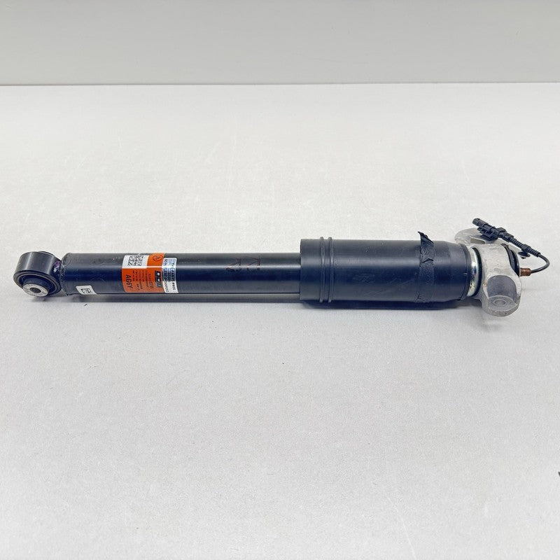 85650799 / 8565 0799 22-24 CADILLAC CT5 V BLACKWING RIGHT REAR SHOCK ABSORBER STRUT 85650799 OEM
