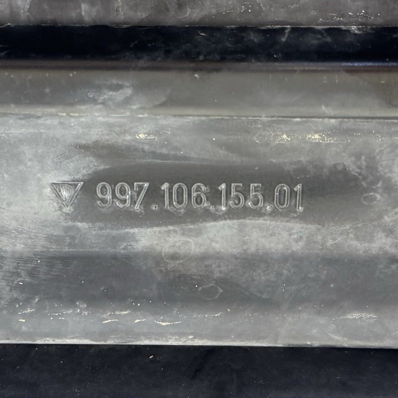 997.575.341.00 / 997 575 341 00 / 99757534100 06-08 Porsche Cayman S 987 Driver Left Front Radiator Condenser Fan Assemb