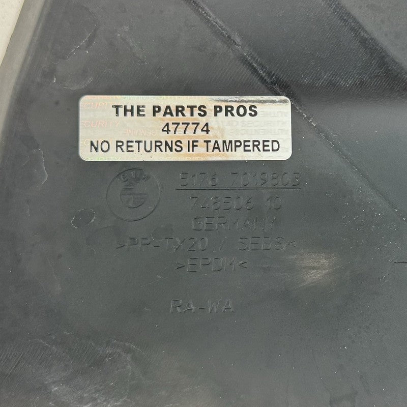 7 019 804 / 7019804 12-16 BMW M5 F10 Left & Right Engine Bay Seal Cover Wing Panel Trim Pair OEM