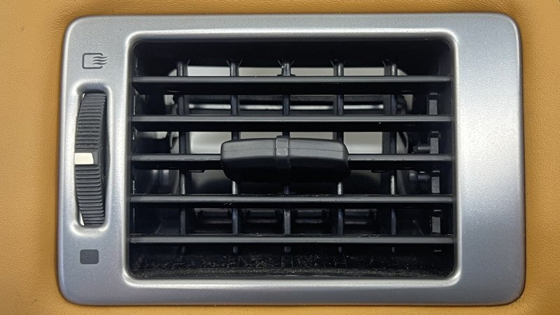 6G33-C04634-ABW / 6G33 C04634 ABW / 6G33C04634ABW 07-17 ASTON MARTIN VANTAGE LEFT FRONT DASH AC AIR VENT GRILLE W/ COVER