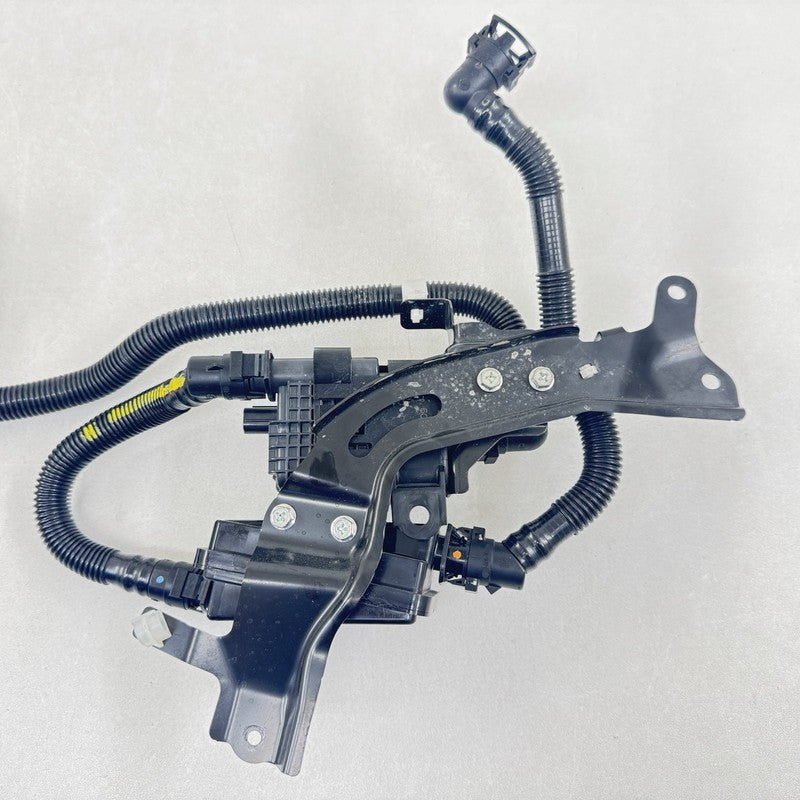 42035CC000 22-25 TOYOTA GR86 FUEL EVAP VAPOR CHARCOAL EMISSION CANISTER 42035CC000 OEM