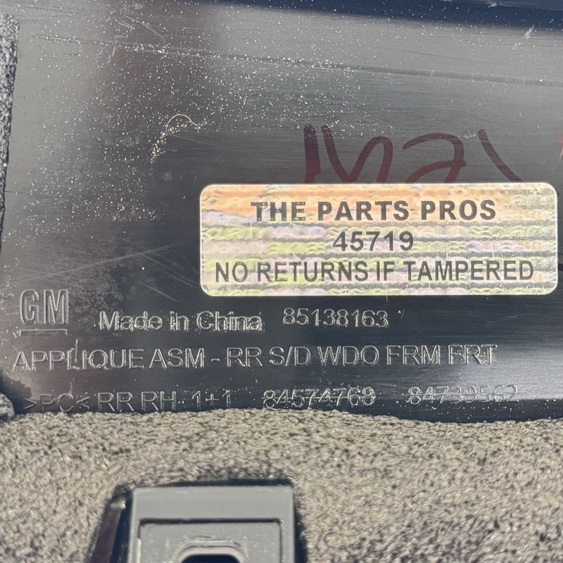 85138163 22-25 CADILLAC CT5 V BLACKWING PASSENGER RIGHT B PILLAR APPLIQUE TRIM PANEL OEM