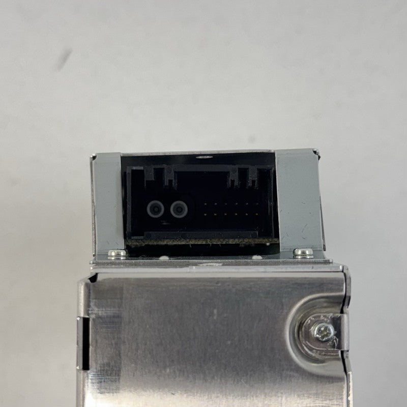 65129272355 11-16 BMW M5 528 535 550 F10 CD DVD Changer Player 9272355 OEM