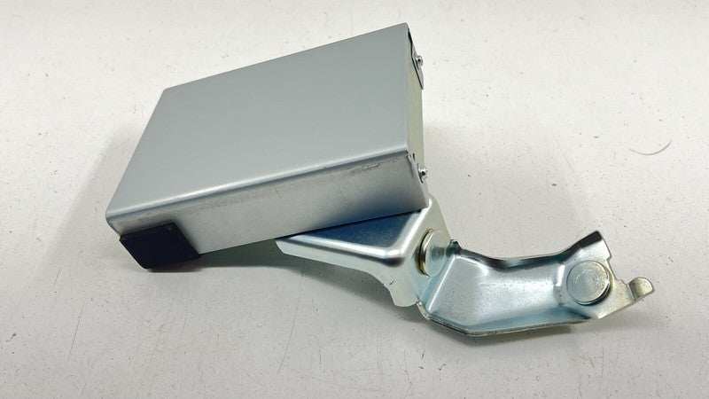 32520AA301 08-14 SUBARU WRX STI 2.5L DIFFERENTIAL DIFF CONTROL MODULE 32520AA301 OEM