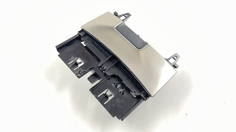 2126805450 / A2126805450 / A 212 680 54 50 5450 10-13 MERCEDES W212 E CLASS FRONT CENTER ASHTRAY ASH TRAY TRIM 212680545