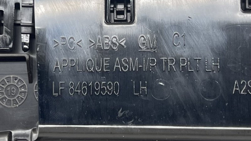 84619590 22-24 CADILLAC CT4 V BLACKWING LEFT DASH AC AIR VENT GRILLE W/ COVER TRIM OEM