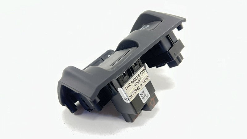 85561072 22-24 CADILLAC CT4 V BLACKWING PARK BRAKE HUD INFO LIGHT SWITCH CONTROLS OEM