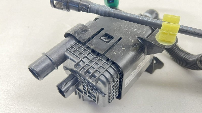 42035XC00A 24-25 SUBARU CROSSTREK FUEL EVAP VAPOR CHARCOAL EMISSION CANISTER 42035XC00A OEM