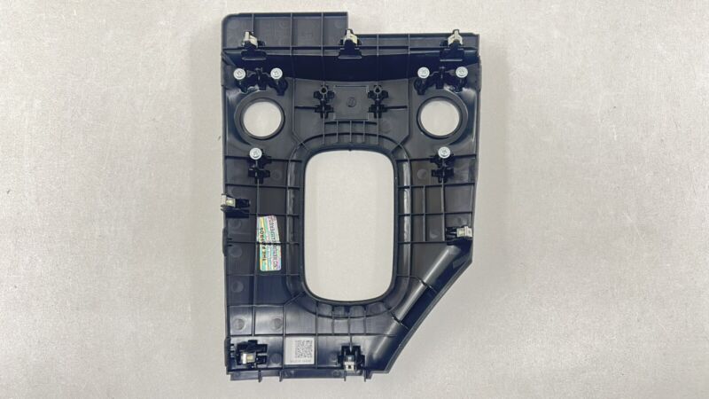 96941-6GP0A / 96941 6GP0A / 969416GP0A 24-25 NISSAN Z NISMO CENTER CONSOLE GEAR BOX SHIFTER SHIFT BEZEL PANEL TRIM OEM