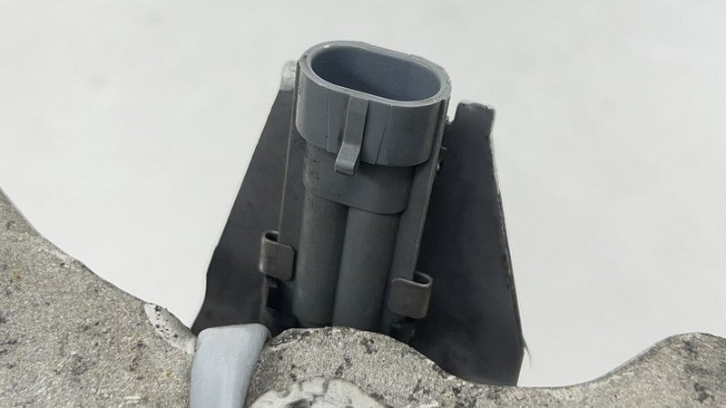 10326693 01-04 CORVETTE C5 Z06 LEFT FRONT SPINDLE KNUCKLE HUB WITH CONTROL ARM SET OEM