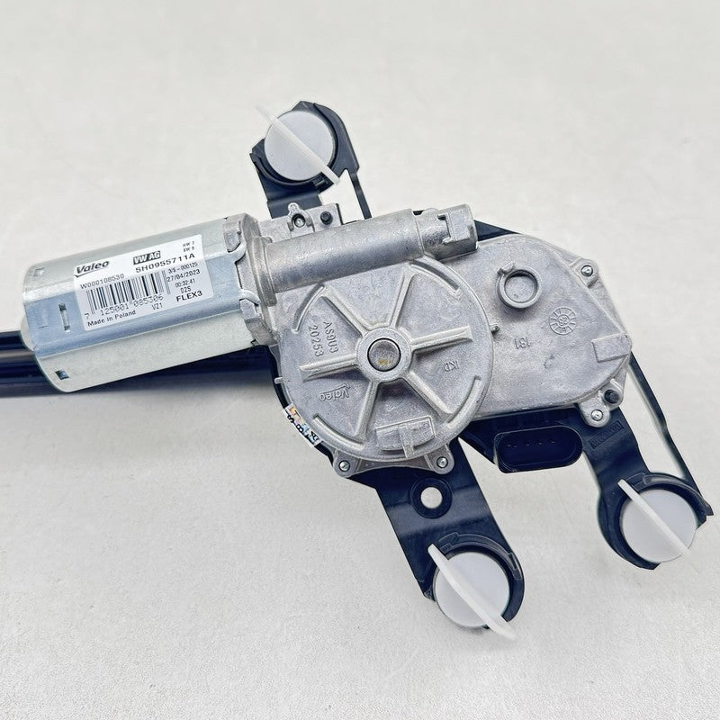 5H0955711A 22-25 Volkswagen Golf R MK8 Rear Tailgate Windshield Glass Motor W/ Wiper OEM