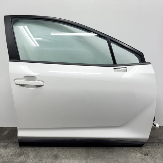 Does not apply 24-25 SUBARU CROSSTREK PASSENGER RIGHT FRONT DOOR SHELL COMPLETE WHITE OEM