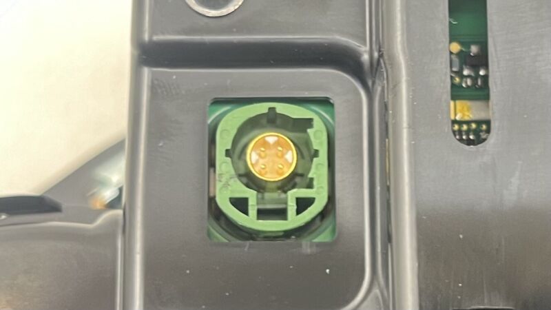970.641.166.54 / 970 641 166 54 / 97064116654 12-16 PORSCHE PANAMERA S E-HYBRID SPEEDOMETER INSTRUMENT CLUSTER GAUGE 57K