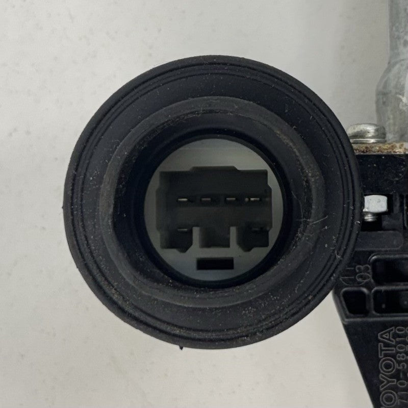 85710-58010 / 85710 58010 / 8571058010 06-13 Lexus IS250 IS350 IS F Right Front Door Glass Window Regulator Motor OEM