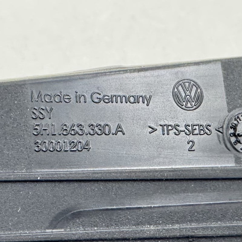 5NA-980-611-A / 5NA.980.611.A / 5NA 980 611 A / 5NA980611A 22-25 VOLKSWAGEN GOLF R MK8 CENTER CONSOLE WIRELESS CHARGE PH