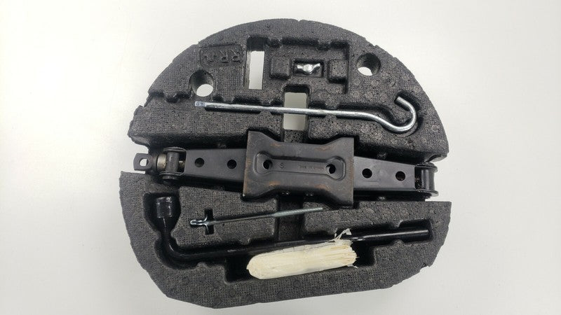 84540TK8AA003 / 84540-TK8A-A003 11-22 HONDA ODYSSEY EMERGENCY SPARE TIRE WHEEL CAR JACK TOOL KIT ASSEMBLY OEM