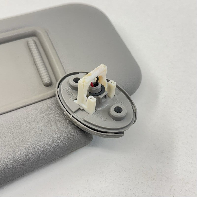 08-13 Toyota Highlander Left And Right Sunvisor Sun Visor Shade Pair OEM